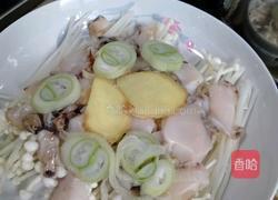 蒜蓉粉丝蒸鲍鱼的做法图解2