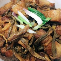 豆角干焖五花肉的做法[图]