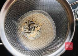 自制焦糖奶茶的做法图解4