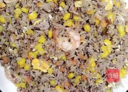 玉米虾仁蛋炒饭的做法图解4