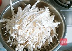 酸辣金针菇的做法图解1