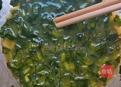 菠菜鸡蛋饼的做法图解3