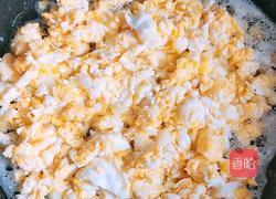 菠菜木耳鸡蛋馅饼的做法图解3