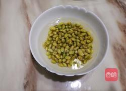 养肝补脾的红枣豆浆的做法图解2