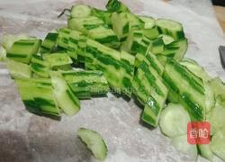 凉拌黄瓜的做法图解3