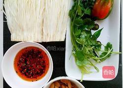 凉拌红油金针菇的做法图解3