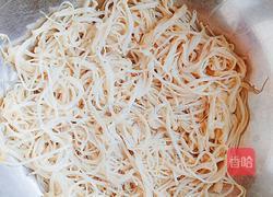 凉拌红油金针菇的做法图解5