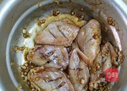 黄山奇石(香酥蒜香鸡翅)的做法图解2