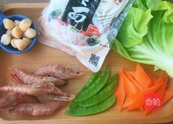 杂蔬海鲜炒乌冬面的做法图解1