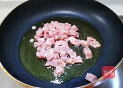 莴笋胡萝卜肉丁炒饭的做法图解6