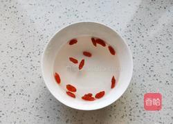 冰糖红枣银耳羹的做法图解3