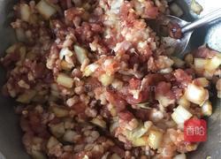 蒸蒜蓉白菜肉卷的做法图解1