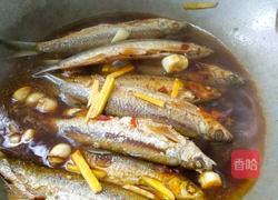 红烧刁子鱼的做法图解8