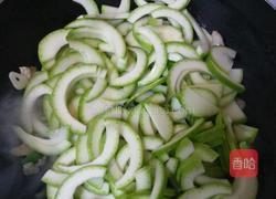 西葫芦炒肉片的做法图解7