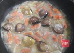 蒜香海鲜意面的做法图解10