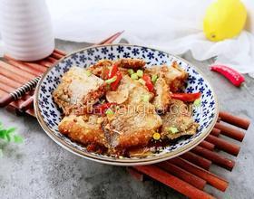 酸辣香酥帶魚