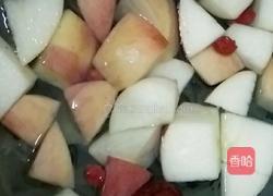 苹果银耳红枣枸杞汤的做法图解9