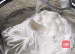 下午茶#8寸芝麻戚风蛋糕的做法图解10