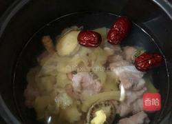 鱼胶鲍鱼排骨汤的做法图解5