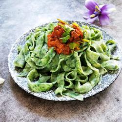 菠菜面的做法[图]