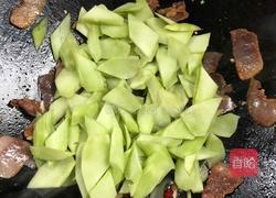 腊肉炒莴笋的做法图解9