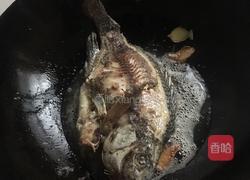 紫苏焖鱼的做法图解3