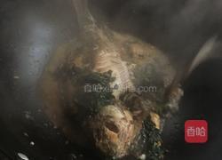 紫苏焖鱼的做法图解5