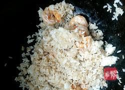 虾仁菠萝炒饭的做法图解6