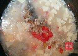 清炖鲈鱼豆腐汤的做法图解8