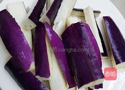 茄子炒肉的做法图解1