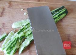 手拍黄瓜的做法图解2