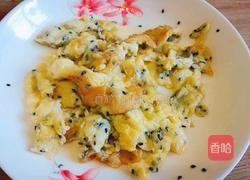 菠菜炒鸡蛋黑芝麻的做法图解8
