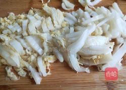 新文美食 酸菜猪肉包子的做法图解2