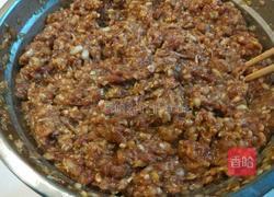 新文美食 酸菜猪肉包子的做法图解6