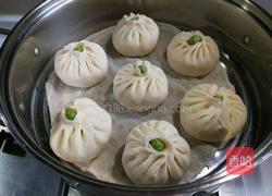 新文美食 酸菜猪肉包子的做法图解17