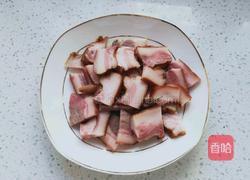 辣椒炒猪头肉的做法图解2