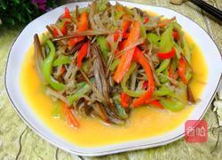 金针菇炒双椒的做法图解5