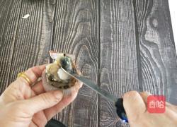 蒸蒜蓉粉丝扇贝的做法图解3