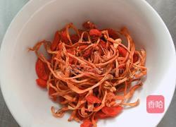 虫草花炖鸡(配春笋香菇)的做法图解5