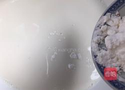 牛奶布丁的做法图解3