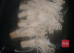 香辣娃娃菜金针菇的做法图解3