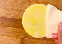 韭菜鸡蛋卷的做法图解1