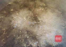 凉拌绿豆芽的做法图解2