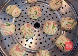 香肠丁花卷的做法图解11