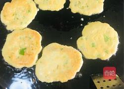 葱花鸡蛋饼的做法图解5