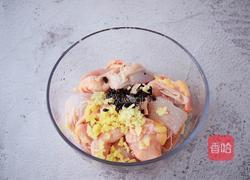辣椒香菇酱蒸鸡肉的做法图解3