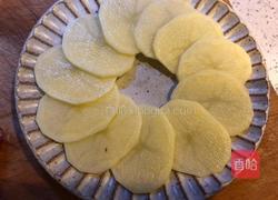 腊肠蒸土豆的做法图解3