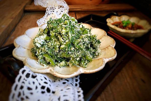 粉蒸茼蒿