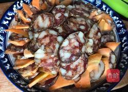 红萝卜蒸香肠的做法图解5