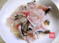 家庭版酸菜鱼的做法图解1